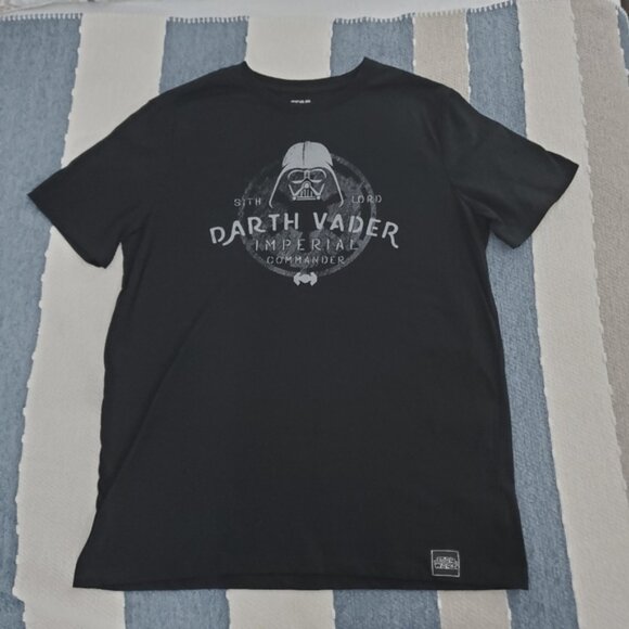 Original Star Wars Darth Vader Graphic Black Tee - Picture 1 of 7